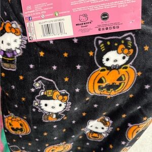 Hello Kitty Halloween Costume Blanket - Black and Orange